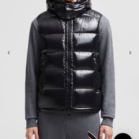 Moncler Kapüşonlu Şişme Yelek